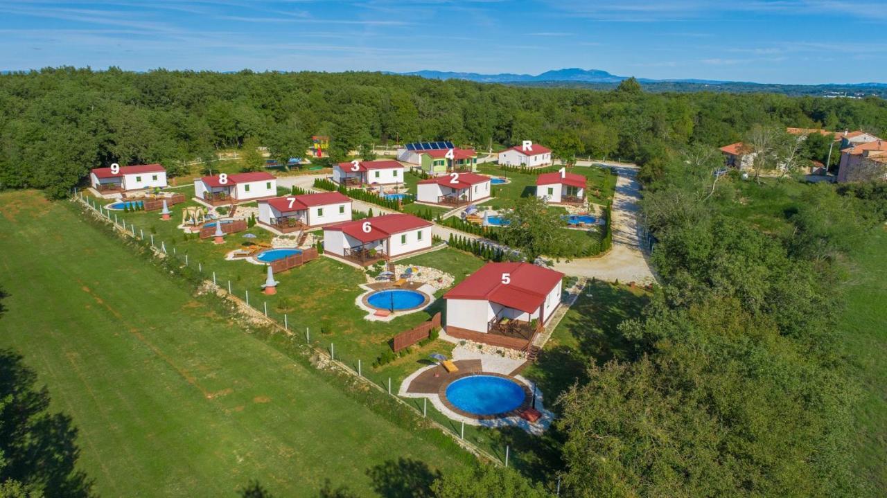 Holiday Park Village Jelovci Kringa Экстерьер фото