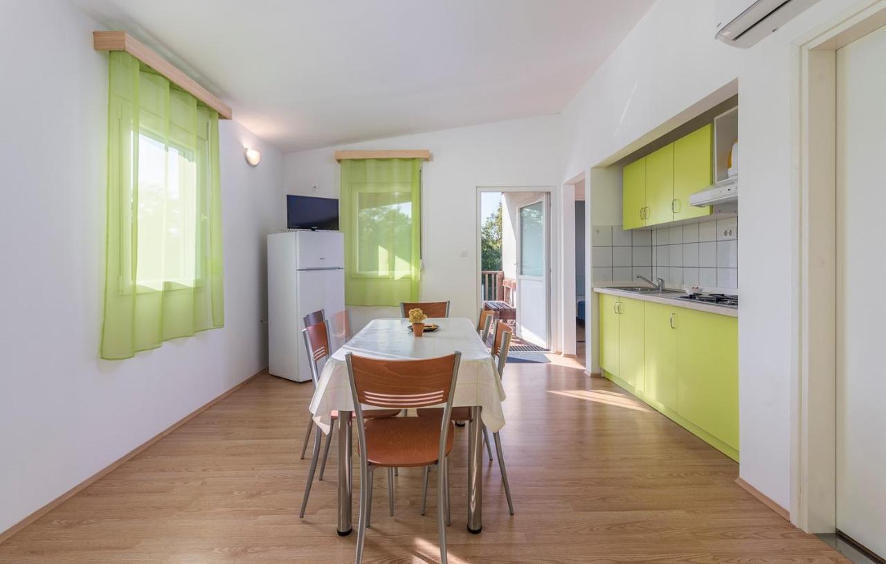 Holiday Park Village Jelovci Kringa Экстерьер фото