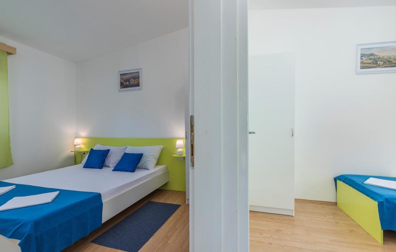 Holiday Park Village Jelovci Kringa Экстерьер фото